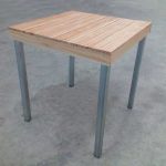 Mesa Serie Basica 70x70 color natural