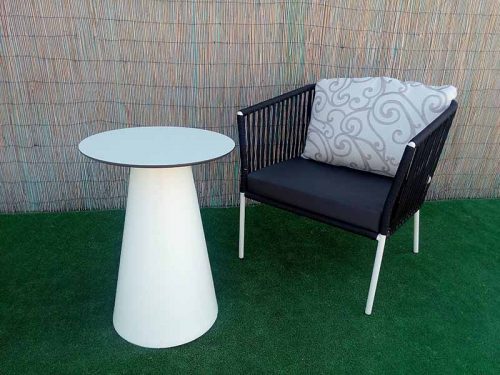 Sillon Habana y mesita balconera