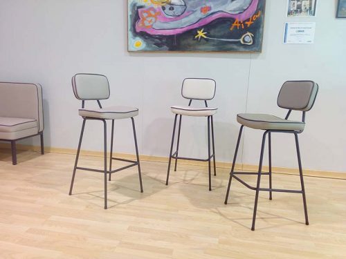 Taburete Oxford tapizado